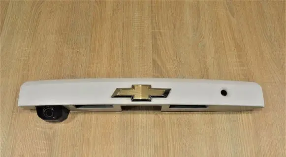 Chevrolet Captiva Tailgate trim 