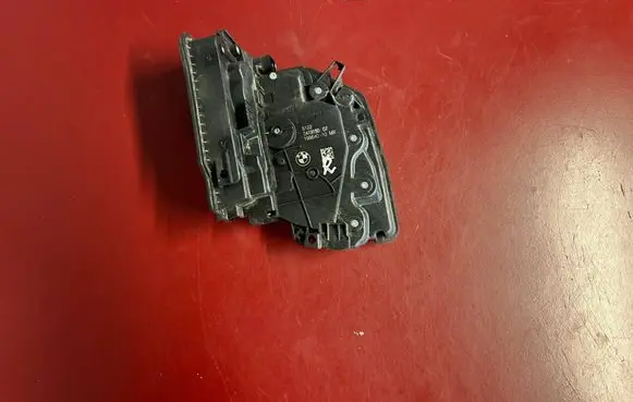 BMW X3 G01 Rear door lock 7473150 51227473150