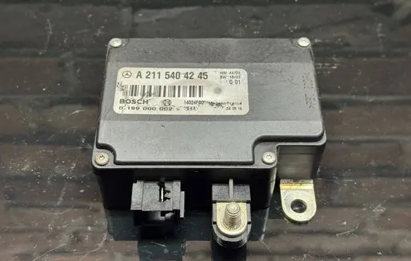 Mercedes-Benz E W211 Battery control module A2115404245 0199000002 14024F0D
