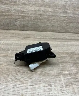 Opel Vectra C Air flap motor/actuator 006972T 1000024010 0401041B