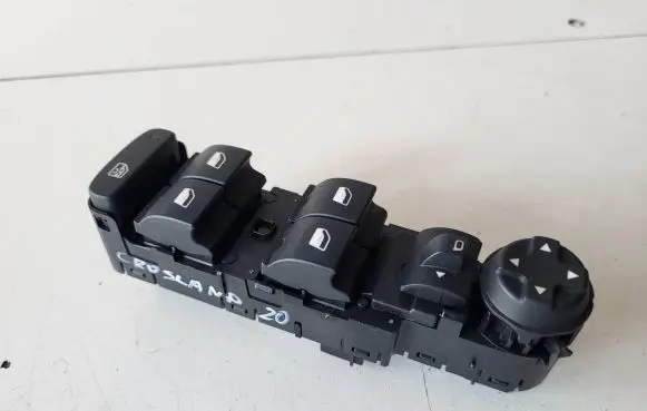 Opel Crossland X Other switches/knobs/shifts 96788281ZD