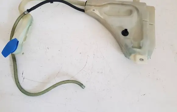 Audi Q7 4L Windshield washer fluid reservoir/tank 4L0955453A