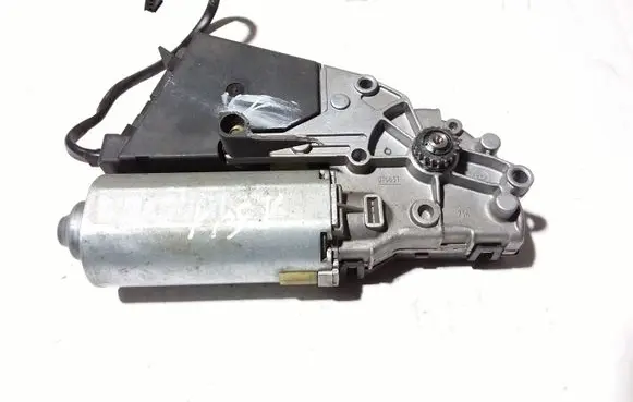Sunroof motor/actuator