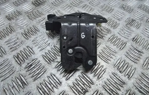 Audi A4 S4 B7 8E 8H Tailgate/trunk/boot lock/catch/latch 8P4827505B