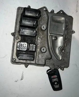 BMW X3 F25 Engine control unit/module 8631748