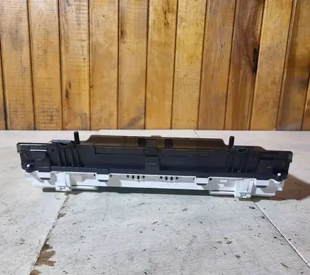 Suzuki Liana Speedometer (instrument cluster) 3411054G00 341104G0 SZ0967
