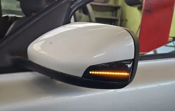 Volvo V50 Front door electric wing mirror IMPRK1579514