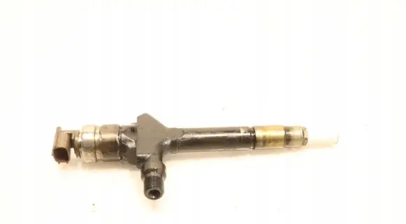 Fuel injector