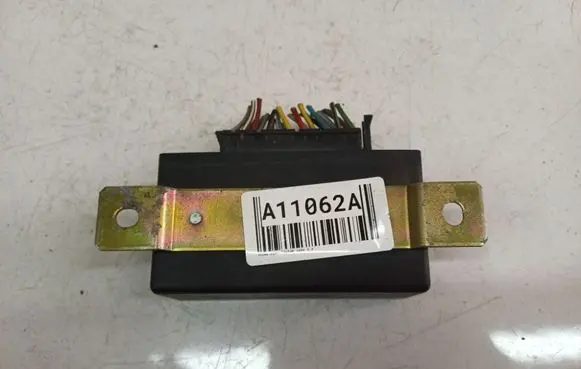 Volkswagen Touran I Other control units/modules E2710R02103300