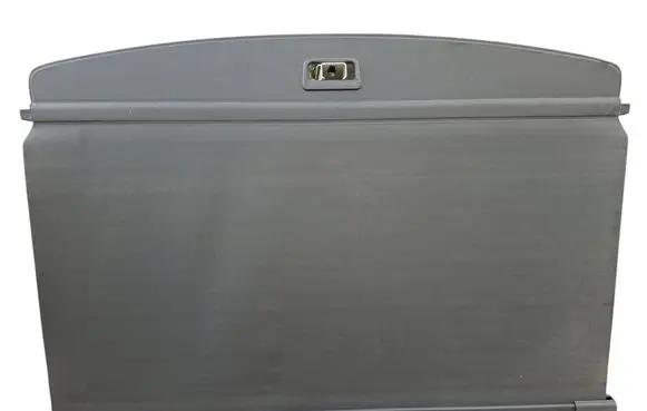 Volkswagen Touran I Parcel shelf load cover 
