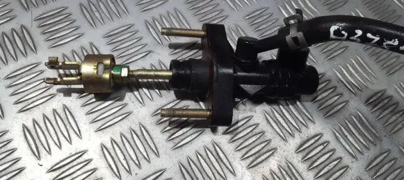 Clutch master cylinder