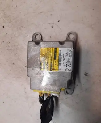 Toyota Avensis T250 Airbag control unit/module 8917005220 215955102