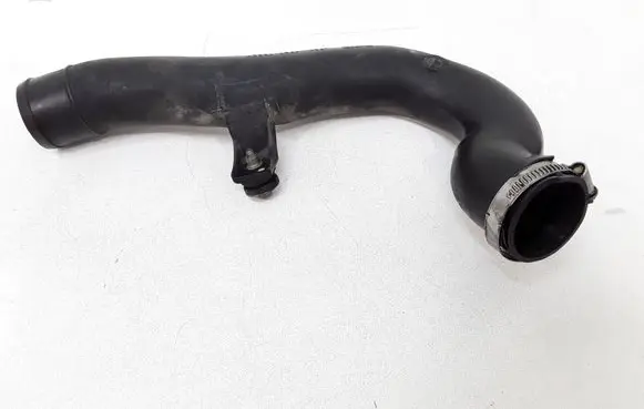 Nissan Almera N16 Intercooler hose/pipe