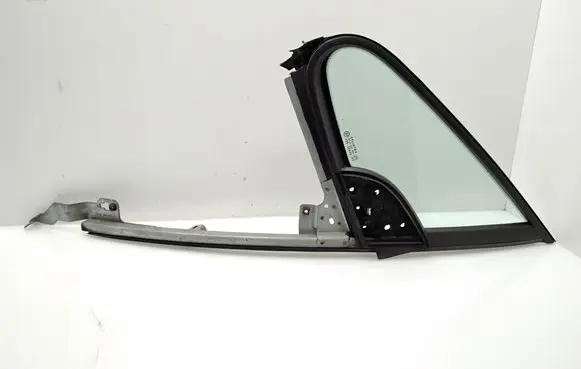 Peugeot 307 CC Front vent window/glass (coupe) 9642512380 E643R00050 43R00050