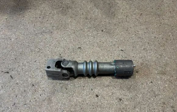 Steering column universal joint