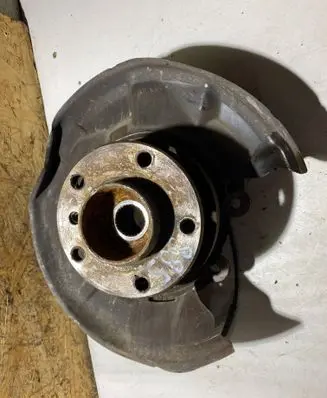 BMW 1 F20 F21 Rear wheel hub