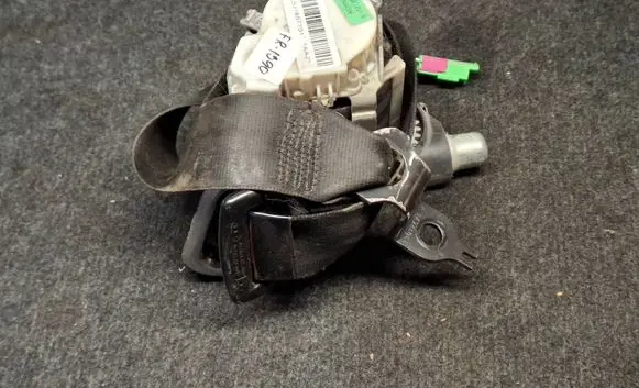 Skoda Roomster (5J) Front seatbelt 5J1857701A