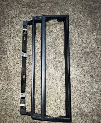 BMW 5 E39 Radio/GPS head unit trim 8247302