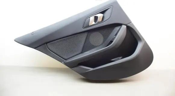 BMW 1 F40 Rear door card panel trim 16631410
