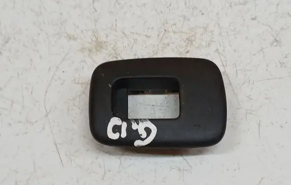Peugeot 508 Front door window switch trim 09367W