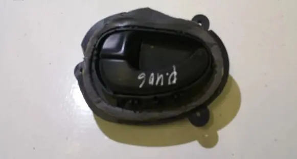 Peugeot 406 Rear door interior handle 9616307477