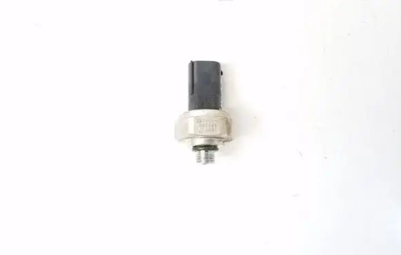 Mercedes-Benz B W246 W242 Air conditioning (A/C) pressure sensor A2110000283