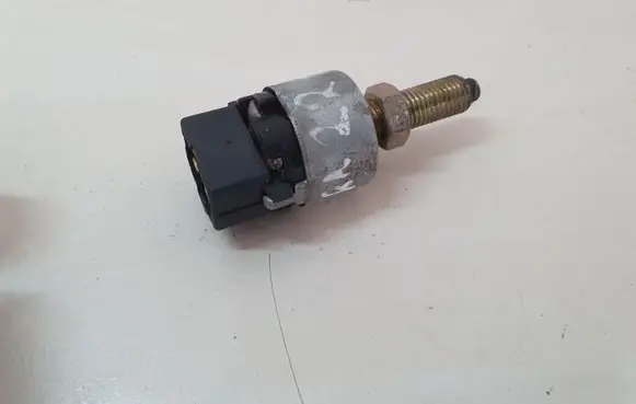 Opel Frontera B Brake pedal sensor switch