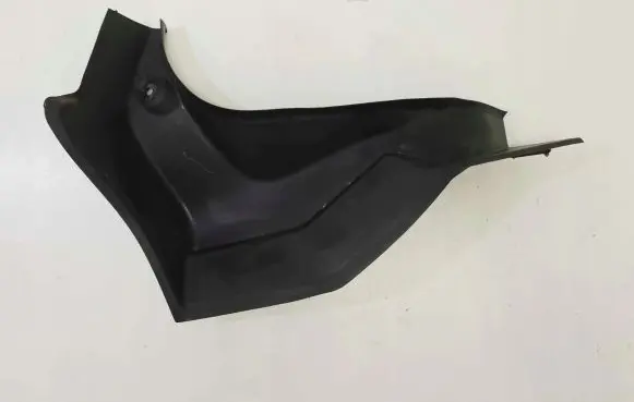 BMW 8 G16 Tail light part 7453777