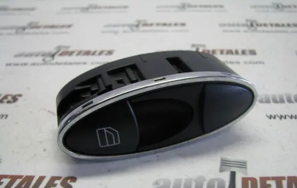 Mercedes-Benz E W211 Electric window control switch A2118218651