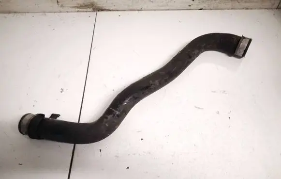 Mercedes-Benz CLS C219 Engine coolant pipe/hose A2115015382