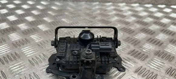 Toyota RAV 4 (XA40) Distronic sensor radar 007AC0106 0019826 10R048641