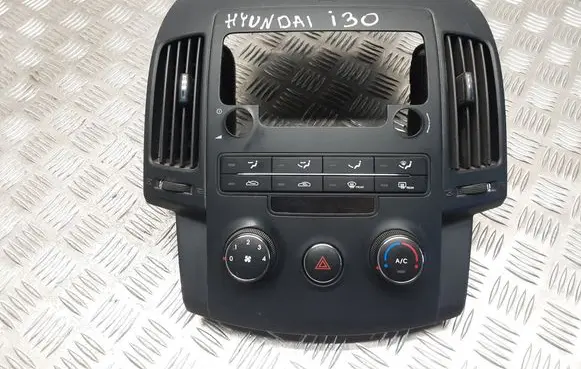 Hyundai i30 Climate control unit 972502L170
