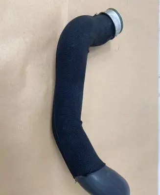 Porsche Cayenne (92A) Intercooler hose/pipe 7P0145738B NSEF7590