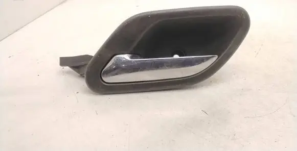BMW 5 E39 Front door interior handle 8125513
