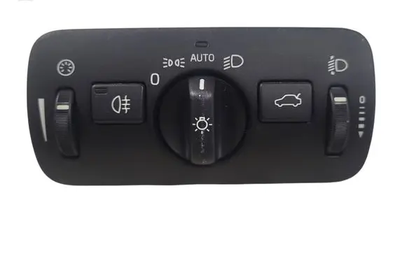 Volvo V40 Light switch 30739425