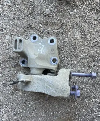 Toyota bZ4X Engine mount bracket AVE0423