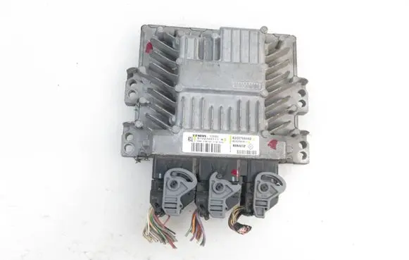 Renault Megane II Engine control unit/module 8200766462 S122326111A 8200592611