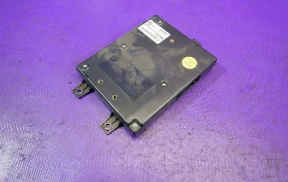 Volkswagen PASSAT B5.5 Other control units/modules 3C0035729C