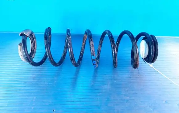 Citroen C4 I Rear coil spring
