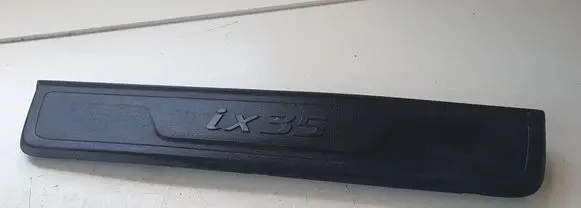 Hyundai ix35 Front sill trim cover