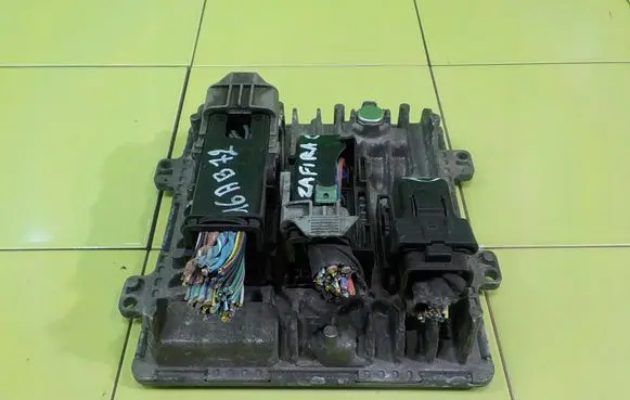 Opel Zafira C Engine control unit/module 395357783
