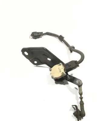 Toyota Land Cruiser (J120) Rear air suspension level height sensor 