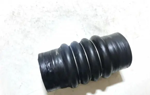 Ford Focus Intercooler hose/pipe xs406n650ac