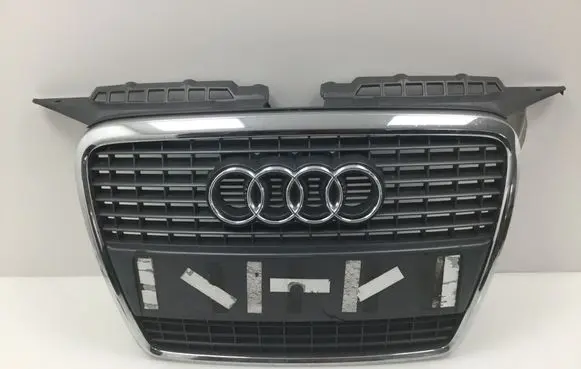 Audi A3 S3 8P Front grill 8P4853651