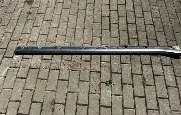 Toyota Land Cruiser (J120) Sill 7585160050