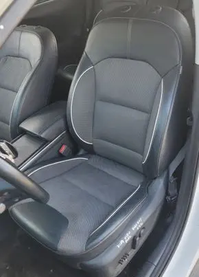 KIA Niro Front driver seat 