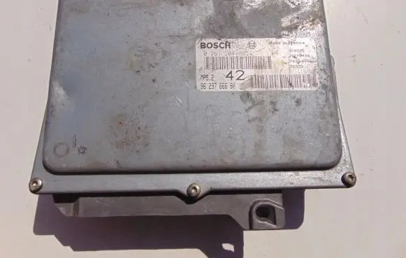 Peugeot 406 Engine control unit/module 9629766680