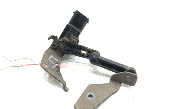Volvo S90, V90 Headlight/headlamp level sensor 31681289
