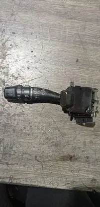 KIA Sportage Wiper control stalk 202003218