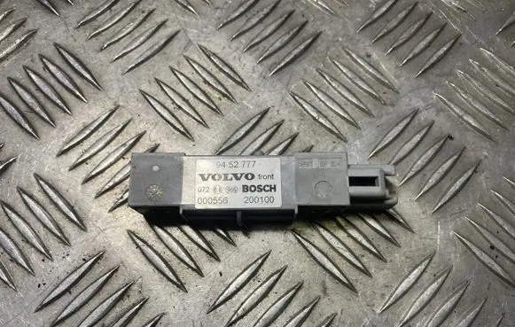 Volvo V70 Airbag deployment crash/impact sensor 9452777 200100 000556